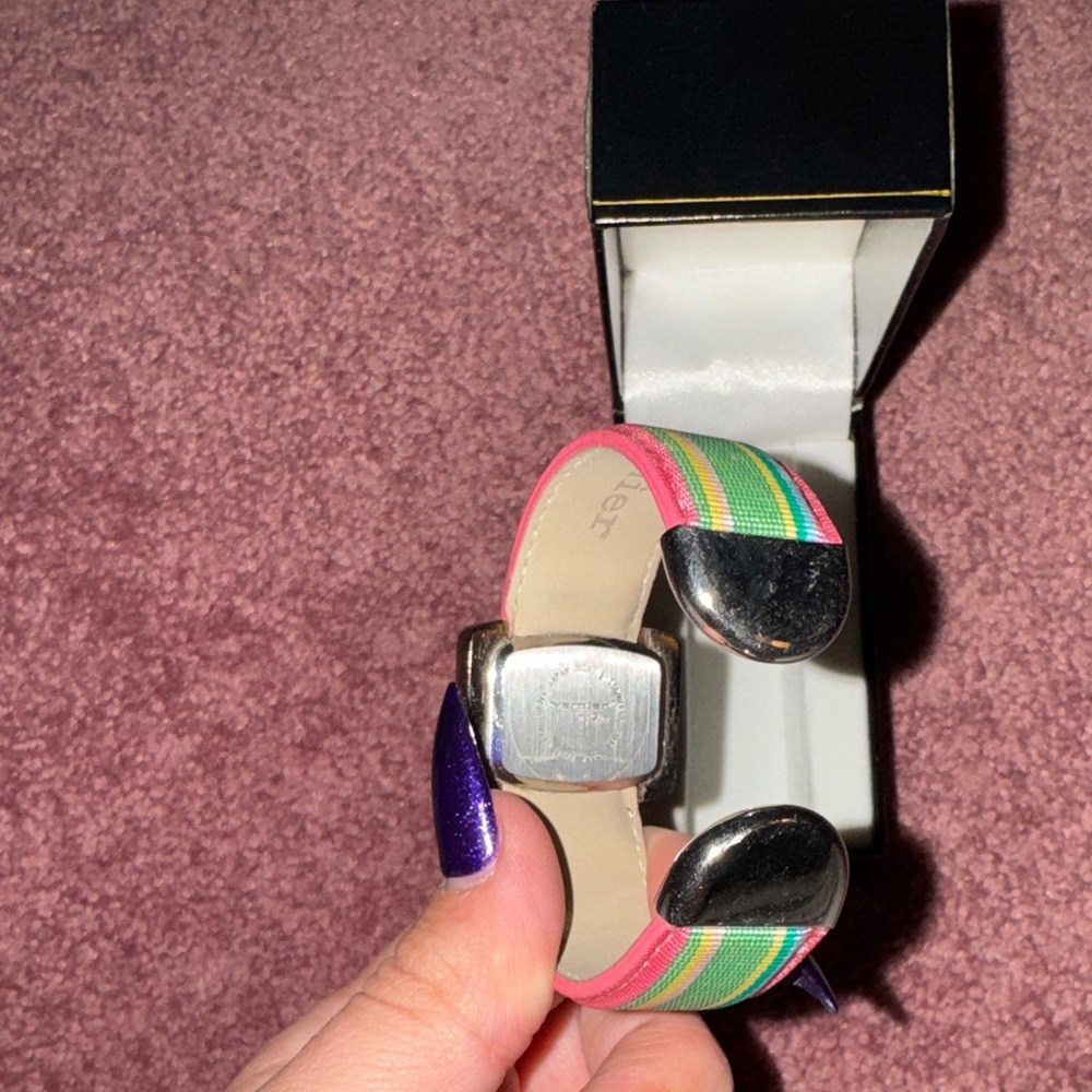 Vernier Watch with Rhinestone Bezel - Picture 3 of 4